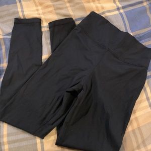 Zyia scrunchie leggings